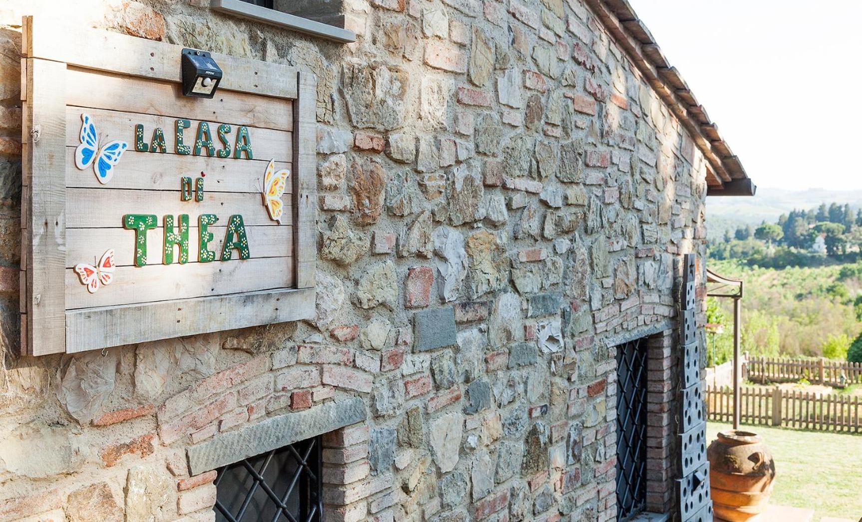 La Casa Di Thea - Flo Apartments อิมปรูเนตา ภายนอก รูปภาพ